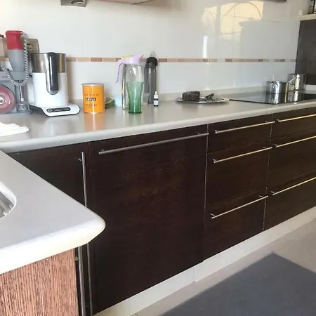 Silver Beach Family Apt 4 Apartment